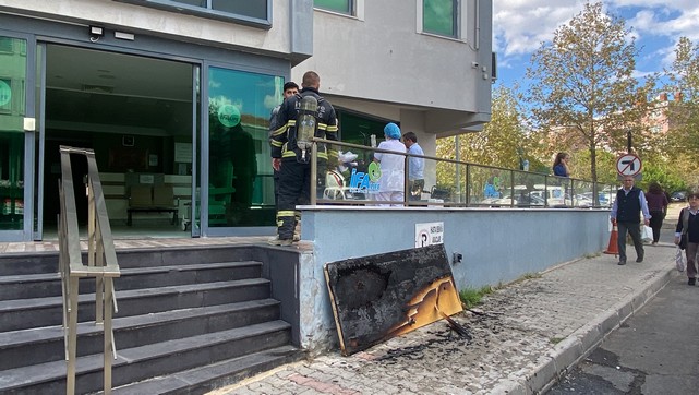 Diyaliz Merkezinde Yangın Çıktı! Hastalar Tahliye Edildi