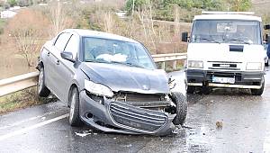 Beykoz'da Trafik Kazası, 2 Yaralandı