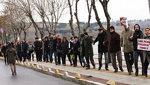 Kanal İstanbul'a "Hayır" Demek İçin İnsan Zinciri Oluşturuldu