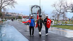 Şehitler İçin İstanbul'dan Çanakkale'ye Yürüyorlar