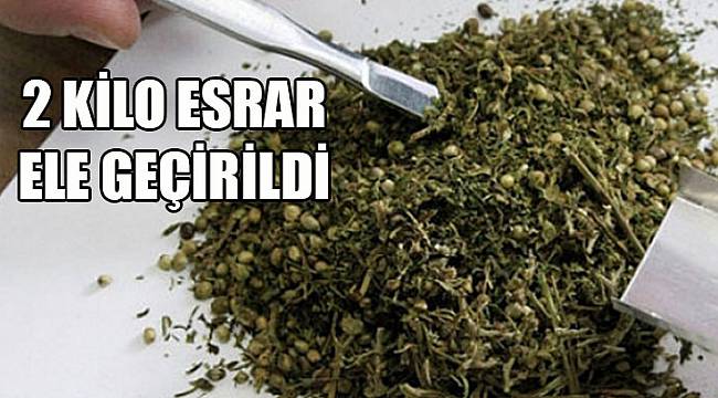 Zehir Tacirlerine Darbe 2 Kilo Esrar Ele Geçirildi