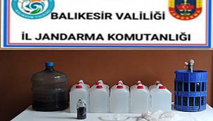 Balıkesir'de Kaçak İçki Operasyonlarında 3 Şüpheli Yakalandı