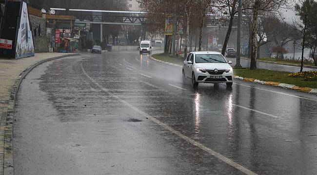 Sıcaklık Düştü, Trakya'da Sağanak Başladı