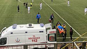 Sahada Fenalaşan Futbolcu Hastaneye Kaldırıldı