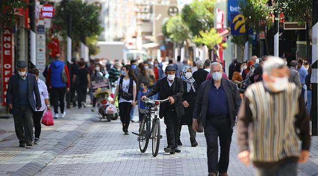 Trakya'da Cadde ve Sokaklarda Yoğunluk Arttı