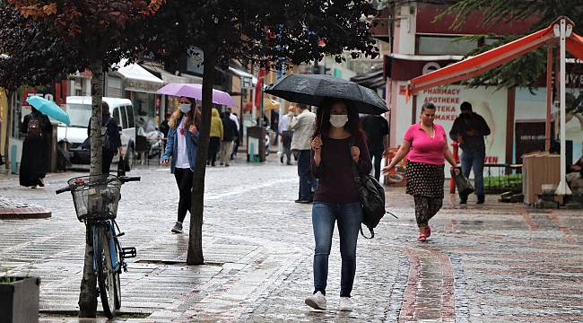 Sağanak Aralıklarla Etkili Oluyor