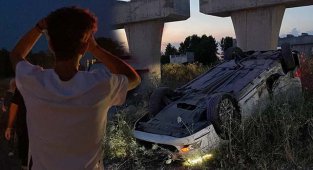 Kaza Yapan Ehliyetsiz Sürücü Babasına Sarılıp Ağladı