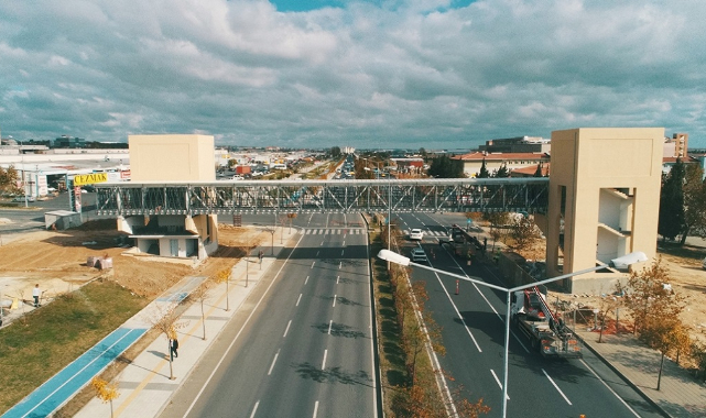 Çorlu'da Yaya Üst Geçidi Hizmete Açılıyor