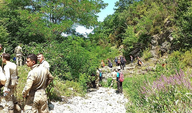 Kastro'da Kaybolan Şehmus'un Şort ve Terliği Bulundu