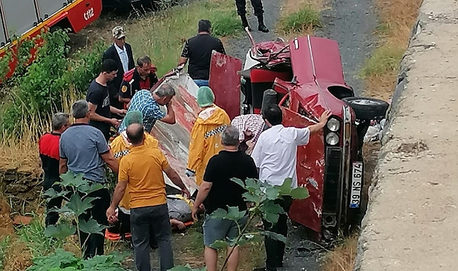 Otomobil Viyadükten Aşağı Düştü, 2 Ölü 2 Ağır Yaralı