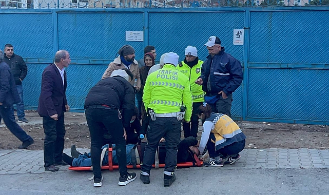 Gebze'de Otomobil Yayaya Çarptı