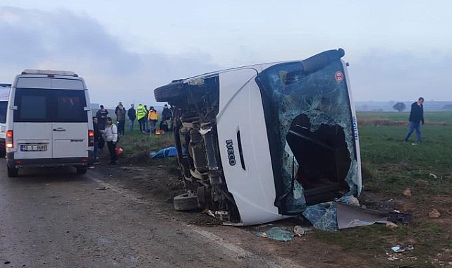 İşçi Servisi Devrildi, 14 Yaralı