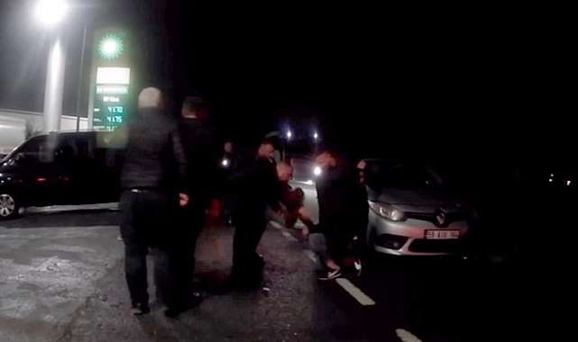 Çorlu’da Feci Kaza! Otomobille Yaralının Üzerinden Geçip Yardım Edene Çarptı