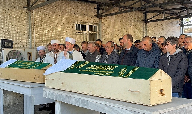 Feci Kazada Ölen 4 Genç Toprağa Verildi
