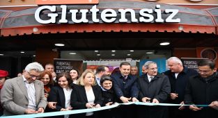 Balıkesir'de Fırıntaş Glütensiz Kafe Market' açıldı