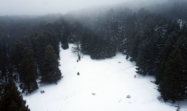 'Beyaz cennet'in eşsiz kış manzarası dronla görüntülendi