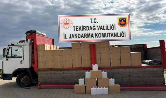 Çorlu'da 5 bin litre etil alkol ele geçirildi; 4 gözaltı