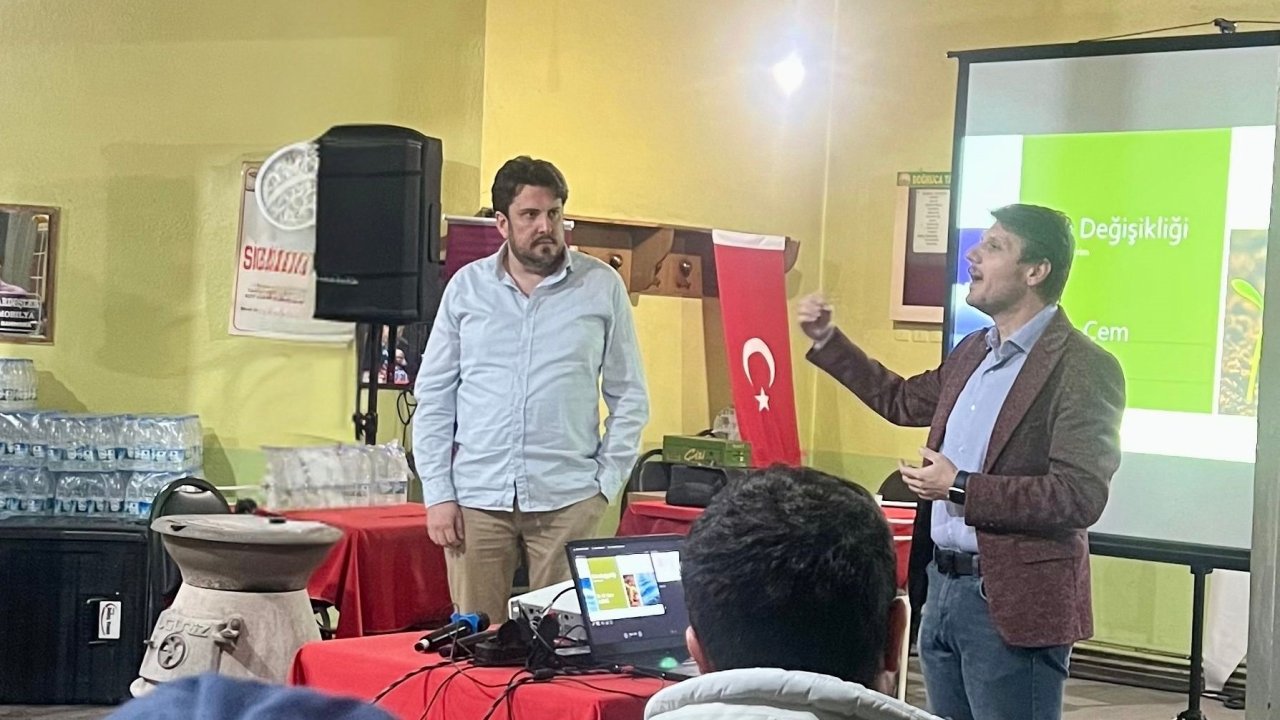 Bandırma Belediyesi üreticiyi iklim değişikliğinin tarıma etkileri hakkında bilgilendirdi