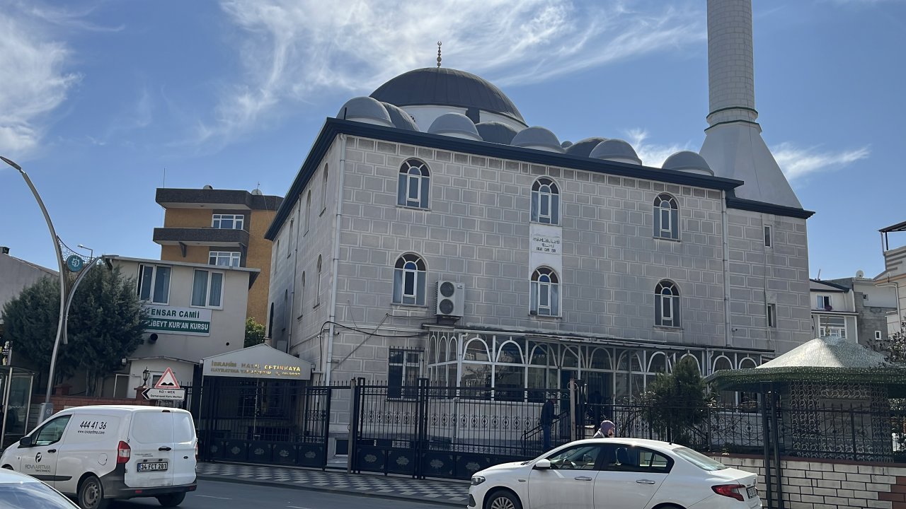 Cami tuvaletinde silahla vurulmuş halde bulundu