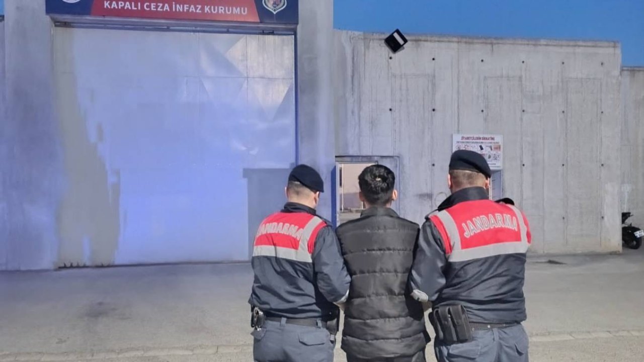 Sakarya'da uyuşturucu operasyonu; 2 tutuklama