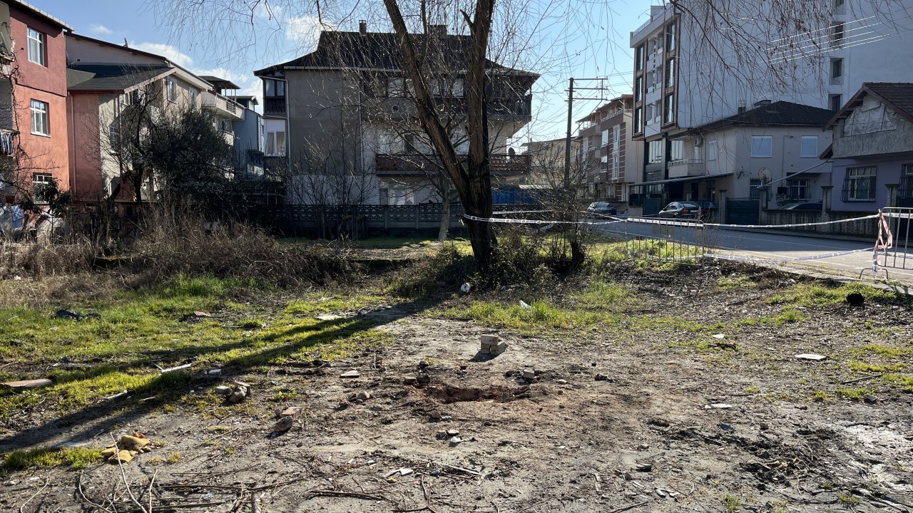 Sondaj sırasında çıkan gaz yangınlarından biri söndü, diğeri sürüyor