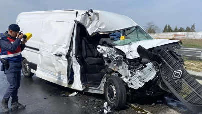  Tekirdağ'da 1 kişinin öldüğü kazada minibüs sürücüsü tutuklandı