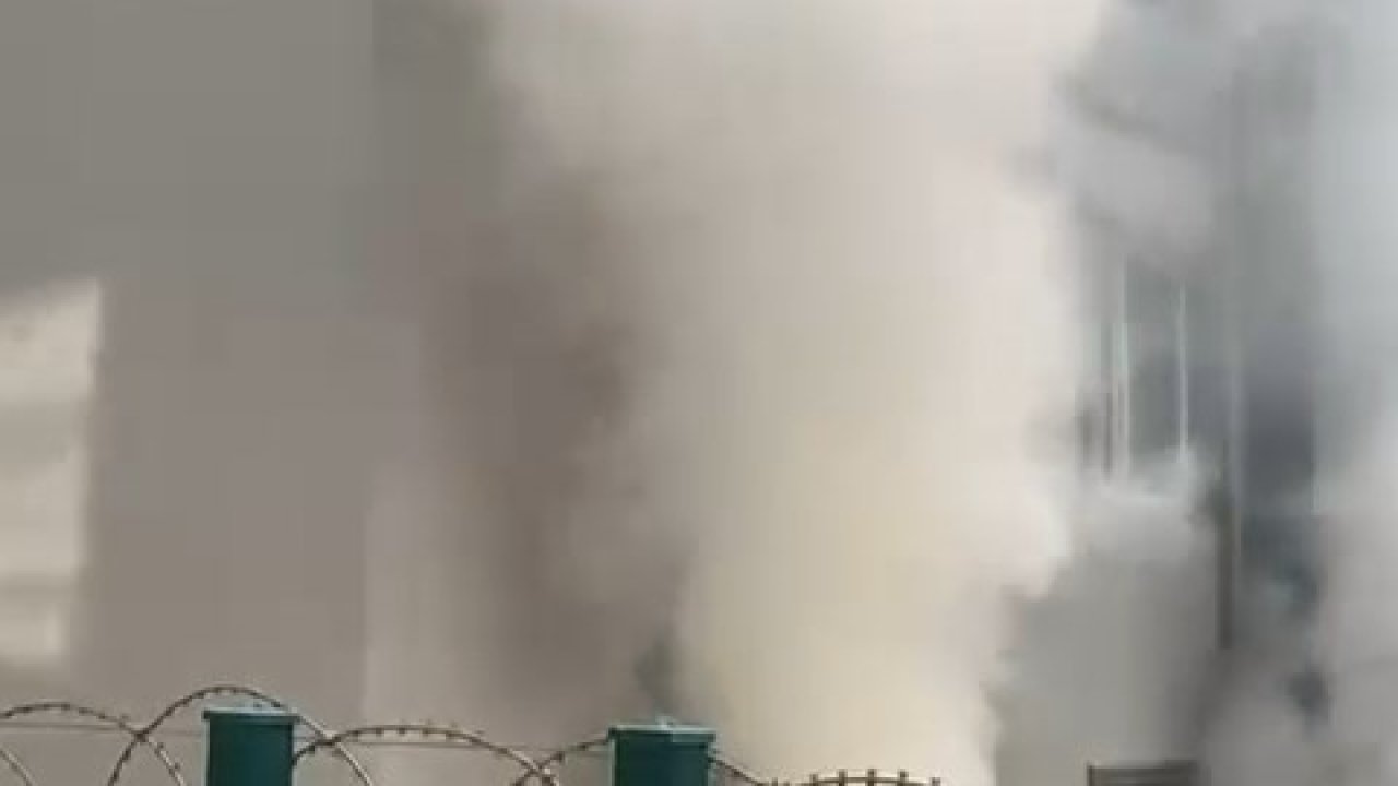 Bursa'da 5 katlı binada yangın