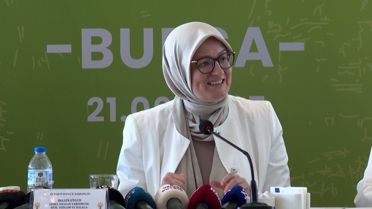 AK Parti'li Uygur: Siyaseti sadece idare sanatı olarak görmüyoruz