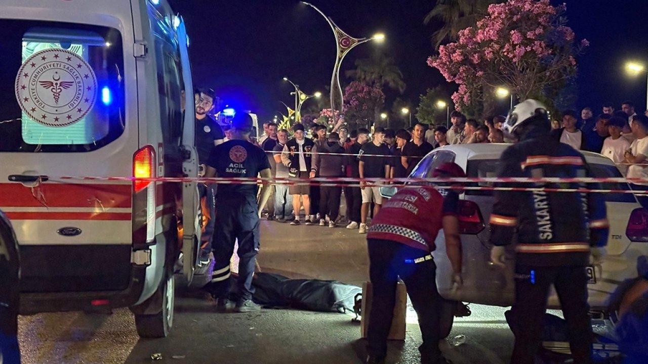 Cipin çöp atmaya çıkan kadına çarptığı kaza kamerada
