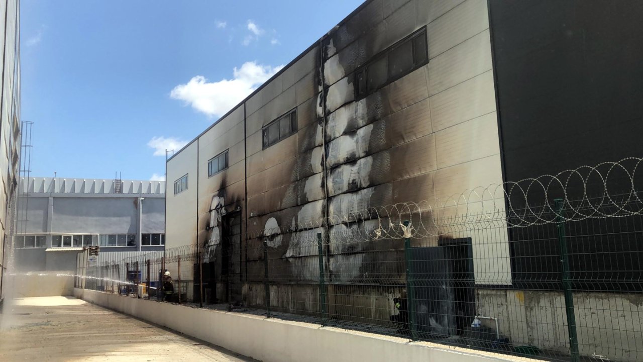 Çerkezköy'de fabrika yangını büyümeden söndürüldü