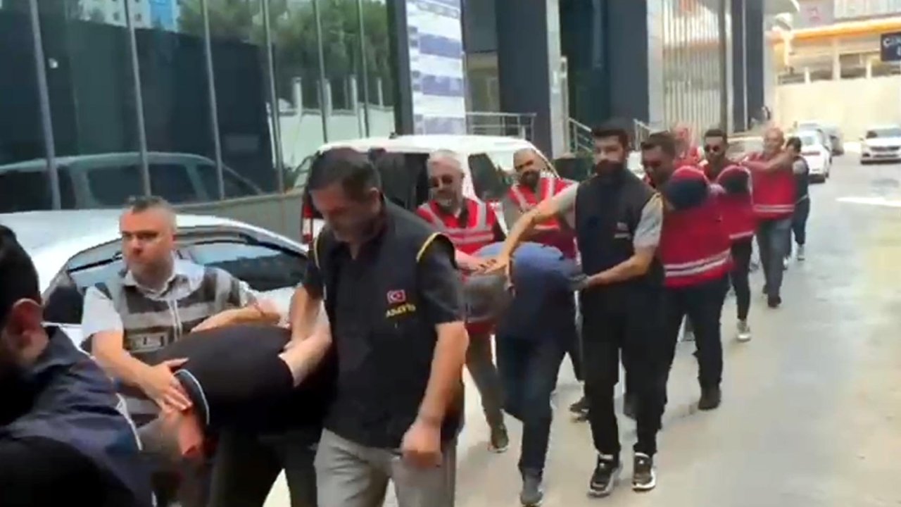 2,5 Milyon Liralık Dolandırıcılık 1’i Avukat 7 Kişi Tutuklandı