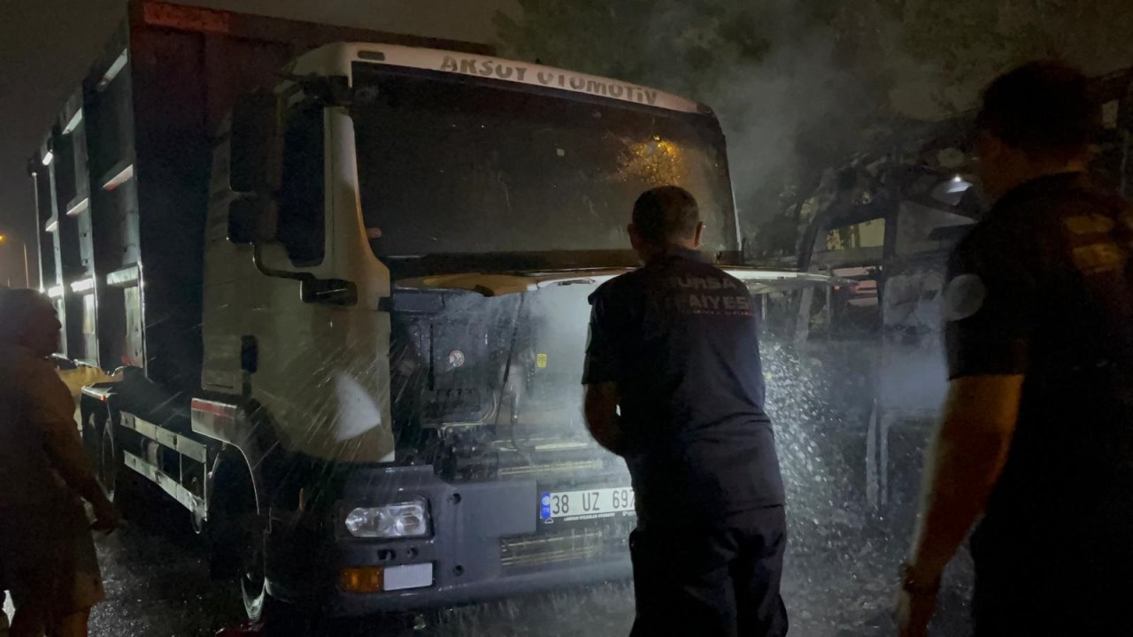 Bursa’da karavandaki yangın, 2 karavan ile 1 kamyonu da yaktı