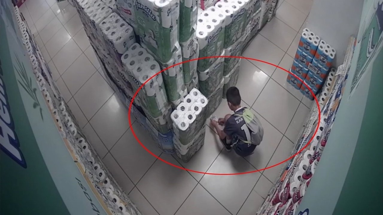 Marketteki kağıt havluları tutuşturan 10 yaşındaki çocuk devlet korumasına alındı