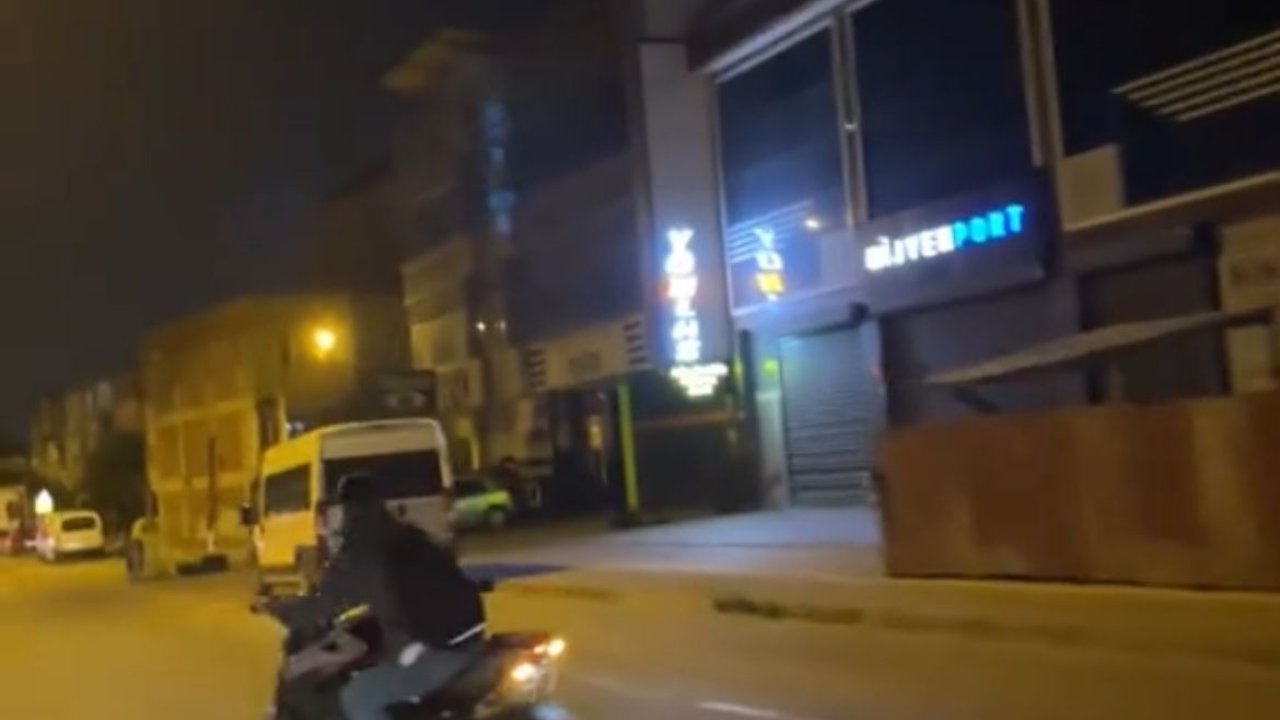 Motosiklet sürücüsünün drift attığı anlar kamerada
