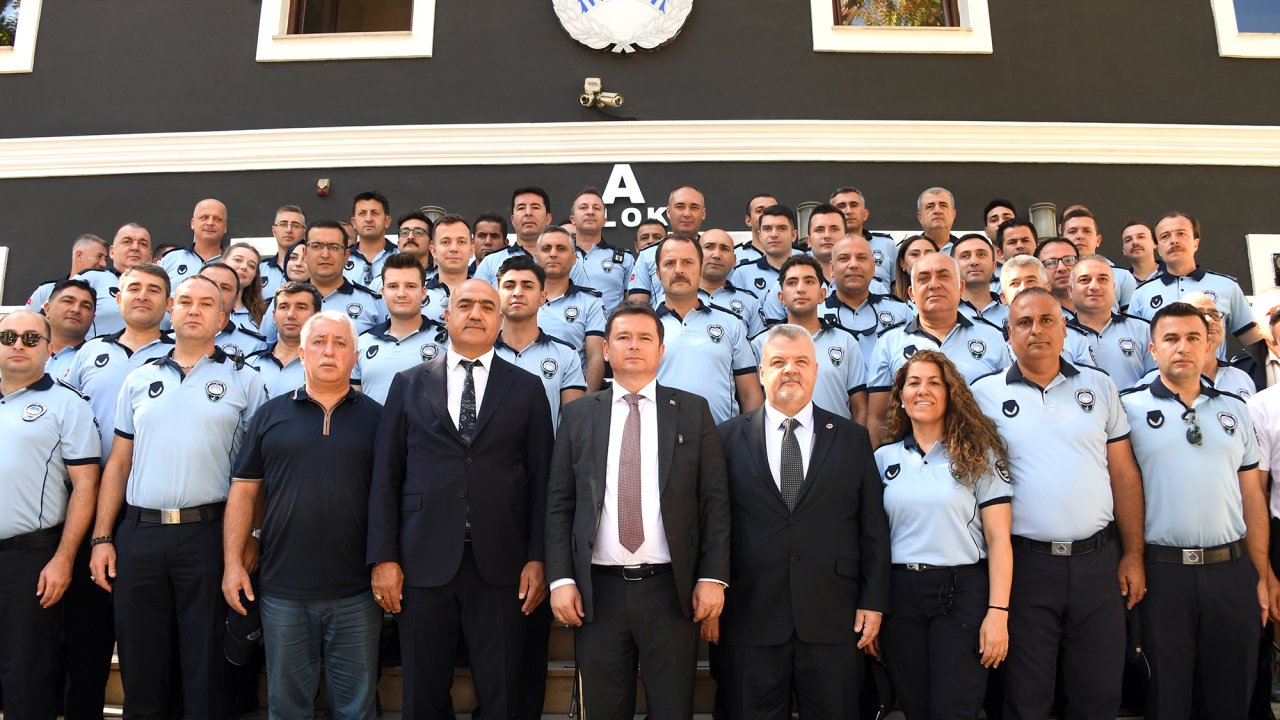 Osmangazi Belediye Başkanı Aydın, zabıta haftasını kutladı