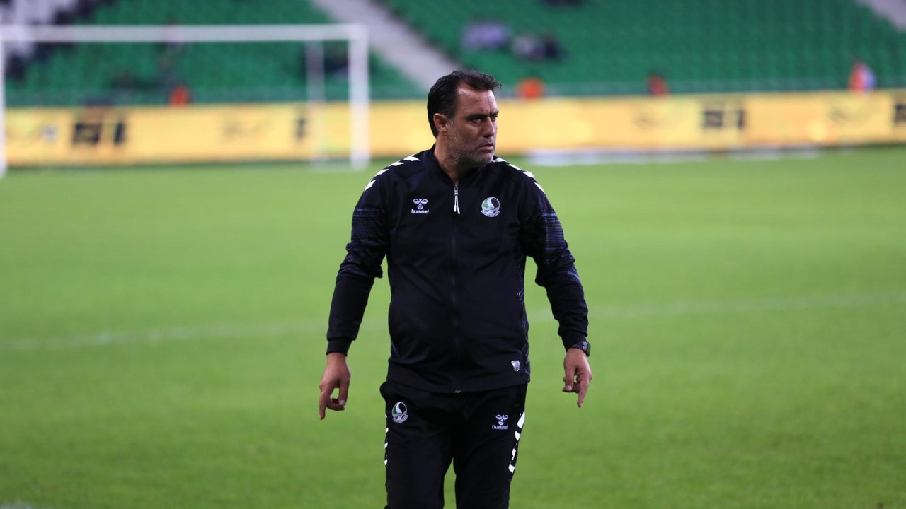 Sakaryaspor’da Serhat Sütlü'nün istifası kabul edilmedi
