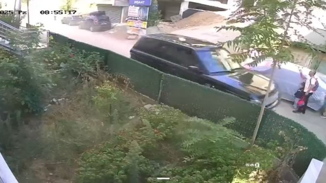 Trafik tartışmasında, çocuklarının yanında babalarına tokat attı