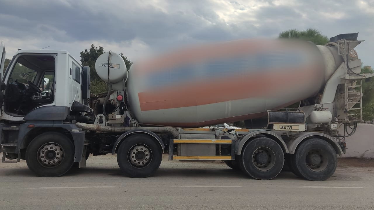 Edirne'de taşıma sınırını aşan beton mikseri sürücüsüne 51 bin lira ceza