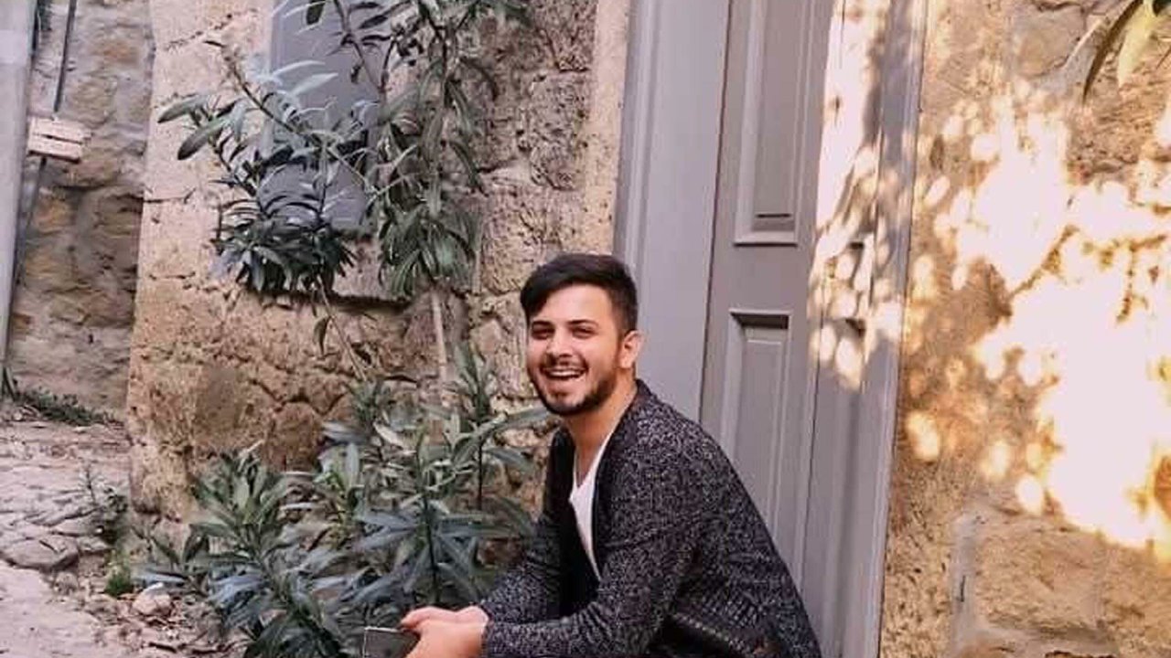 Balıkesir'de 3 kişiyi öldüren cezaevi firarisinin çalıştığı emlak satış ofisinin ortaklarına gözaltı / Ek fotoğraflar