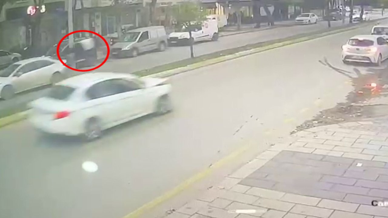 Otomobilin çarptığı kadın öldü