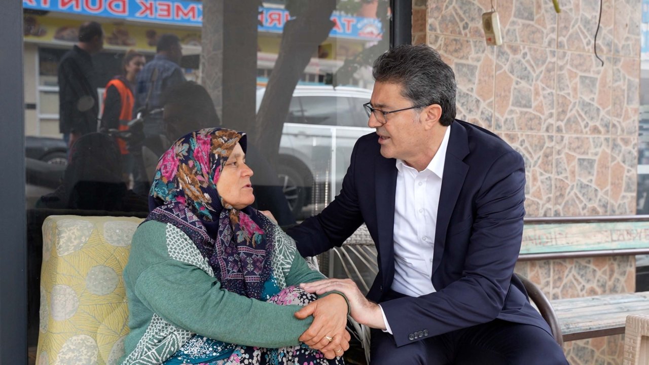 Sındırgı’da 6.1’lik depremde yıkılan ve hasar gören binalar havadan görüntülendi