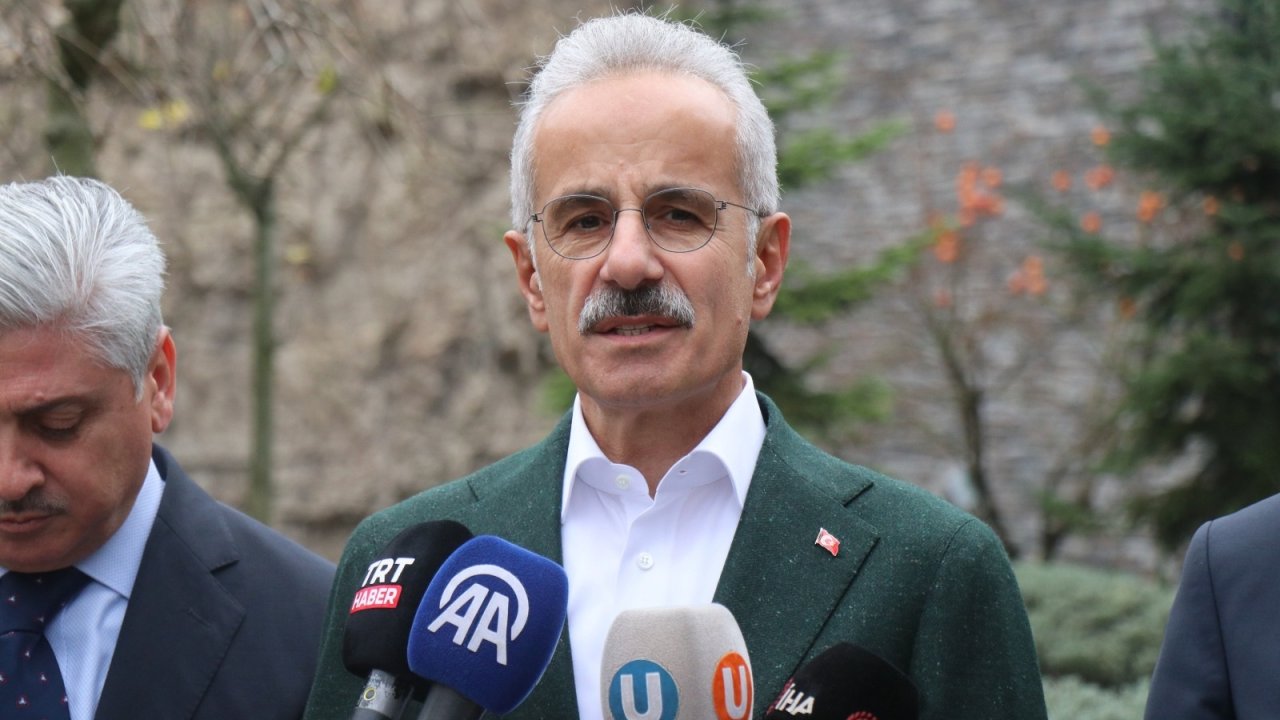 Bakan Uraloğlu'ndan Karadeniz'deki gemilere ilişkin açıklama