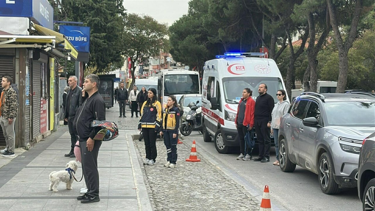 Çanakkale'de saat 09.05'te hayat durdu