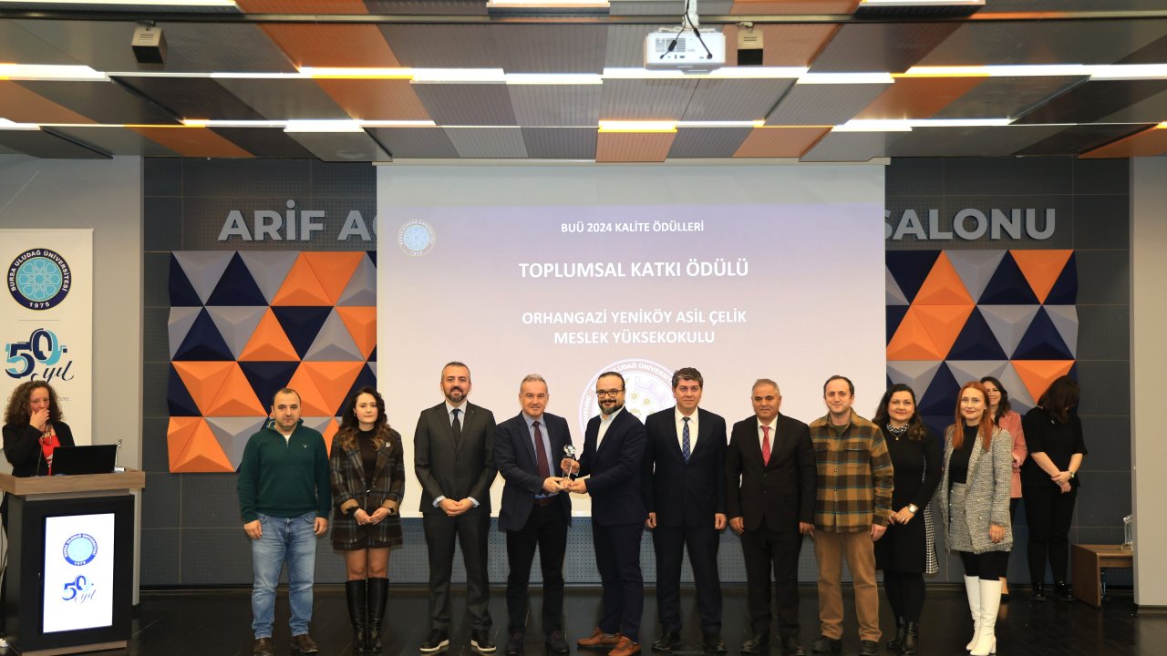BUÜ’de 2024 yılı kalite ödülleri sahiplerini buldu