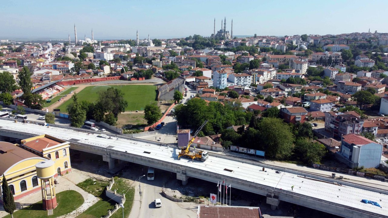 Halkalı-Kapıkule Hızlı Tren Hattı'nda Edirne etabının yüzde 98'i tamamlandı