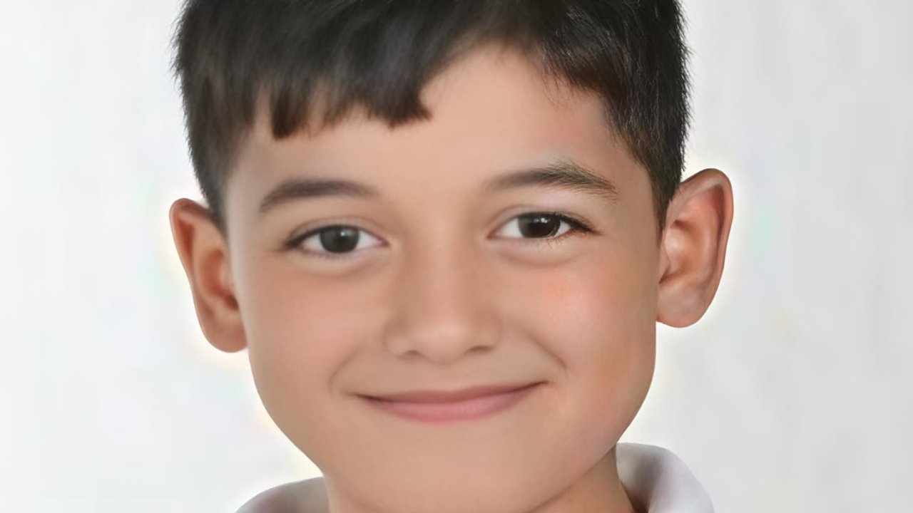 Minibüsün çarptığı 10 yaşındaki Miraç toprağa verildİ