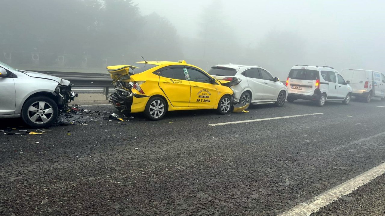 Tekirdağ’da 5 araçlı zincirleme kaza; 3 yaralı