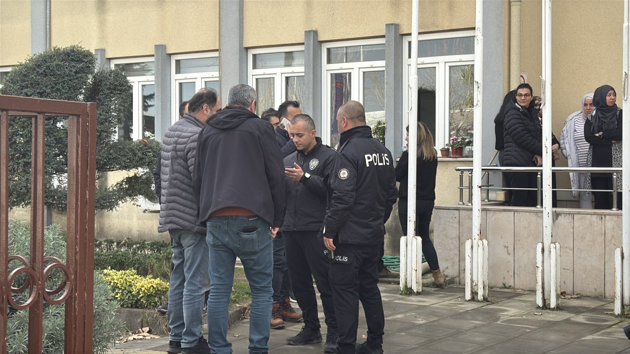 Emekliliği reddedilince kurum avukatını vurdu