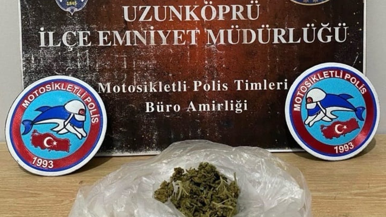 Edirne’de üzerinde uyuşturucu madde ele geçirilen şüpheliye gözaltı