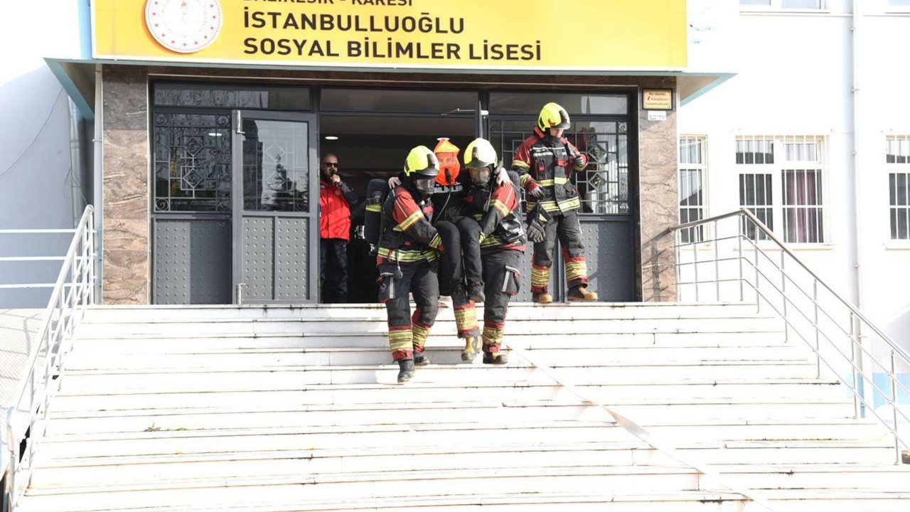 Balıkesir'de deprem tatbikatı